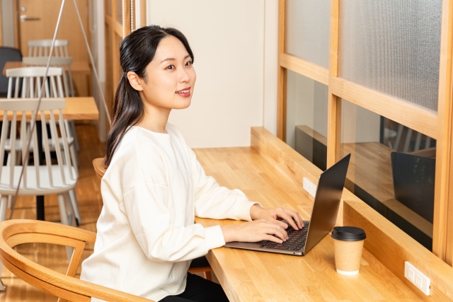 PCやスマホで、いつでも学習！